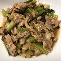 カメノア's cooksnap of when they made 小松菜と豚肉のニンニク炒め.