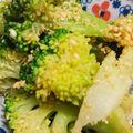 ちい19ゆ5's cooksnap of when they made ブロッコリーのごま和え☆給食で人気☆.