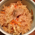 ルル吉's cooksnap of when they made 香り最高♡舞茸と油揚げの炊き込みご飯.