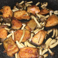 クックLJ441W☆'s cooksnap of when they made きのこと鮭のバターしょうゆ炒め.