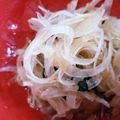 ぷりんちょこ♪'s cooksnap of when they made ワカメと玉ねぎのワサビポン酢和え.