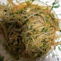 にむばすしゅたーぜん's cooksnap of when they made もやしと豆苗と卵の醤油マヨ炒め◆.