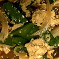 クックE43FIS☆'s cooksnap of when they made 絹さやと新玉ねぎの卵とじ.