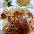 すずマロ's cooksnap of when they made 主に玉ねぎ人参合挽きで！絶品ミートソース.