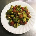 ソラッチョ's cooksnap of when they made エリンギ、アボカド、トマトのバター炒め.