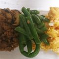 とろーるる's cooksnap of when they made 二色そぼろ丼.