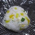 ジョングレ's cooksnap of when they made たくあん✿チーズでおにぎり.