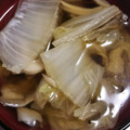 pucyipan's cooksnap of when they made 舞茸と白菜のコンソメスープ.