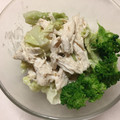 kk4788's cooksnap of when they made キャベツと蒸し鶏のゴママヨサラダ.