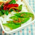 SP♪'s cooksnap of when they made 絹さやの胡麻和え☆.