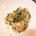 iKepondy's cooksnap of when they made 鯖の水煮缶とニラもやしのニンニクマヨ炒め.
