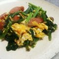 ☆yopipi's cooksnap of when they made ほうれん草✿しめじ✿ウインナー✿卵炒め♡.