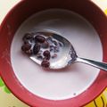 クッキングホチョ's cooksnap of when they made あんこ牛乳。.