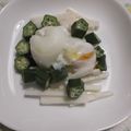 クッカーまさおちゃん's cooksnap of when they made 簡単おつまみ！山いもの温玉のせ.