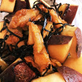 ＊はみ＊'s cooksnap of when they made ♡サツマイモとさつま揚げの塩昆布バター♡.