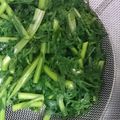 クック0JCX0J☆'s cooksnap of when they made 春菊の胡桃和え。.