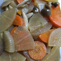 12aloe26's cooksnap of when they made おせちに～簡単！関西風の大根と人参の煮物.