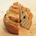 fujifuri's cooksnap of when they made ビッグシナモンロール☆18㎝のケーキ型で.