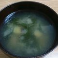ジュンジュン☆'s cooksnap of when they made サツマイモとわかめの味噌汁.