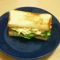 ピーナッツ子♪'s cooksnap of when they made 簡単❢冷凍食パンでホットたまごサンド♪.