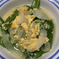 ぺんぎん33's cooksnap of when they made 新たまねぎとスナップエンドウの卵とじ.