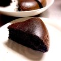 ぽん太＆にゃーちゃん's cooksnap of when they made 真っ黒ケーキ☆ハロウィンにも♬.