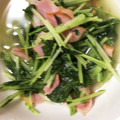 もんす。's cooksnap of when they made 水菜とベーコンのウェイパー炒め.