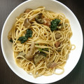 ☆やすちゃん☆'s cooksnap of when they made 茄子とほうれん草の和風パスタ.