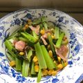 はらぺこしろうさぎ's cooksnap of when they made 小松菜とコーンのバター醤油炒め.