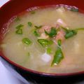 にゃぁくん's cooksnap of when they made 大根と鮭のバター醤油お味噌汁.