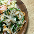 tangeri's cooksnap of when they made 給食でおかわりの行列！三色おひたし.