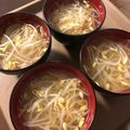 四児のハハ's cooksnap of when they made 簡単過ぎる ごま油香る 豆もやしスープ.
