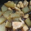 クック5VY0D9☆'s cooksnap of when they made 簡単〜♪鶏むね肉と大根の煮物.