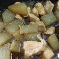 クック5VY0D9☆'s cooksnap of when they made 簡単〜♪鶏むね肉と大根の煮物.