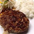 まなきちくん's cooksnap of when they made びっくりドンキー風タレ付柔らかハンバーグ.