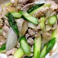 tocoletti's cooksnap of when they made 新玉とアスパラの豚バラさっぱり炒め.