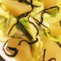＊にょにょん＊'s cooksnap of when they made ｼﾞｬｶﾞｷｬﾍﾞ塩昆布ﾊﾞﾀｰ.