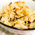 yukiring04's cooksnap of when they made 春キャベツと桜エビの炊き込みごはん.