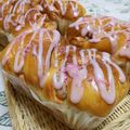 nyangomama's cooksnap of when they made 桜あんのミニ食パン.