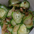 ゆうまいズ's cooksnap of when they made ｷｭｳﾘ･ﾅｽ･大根と塩昆布とゆかり和え.