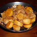 gardencat's cooksnap of when they made 里芋と豚バラの煮物.