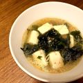 shantiiiii's cooksnap of when they made ニンニクとワカメと豆腐のスープ.