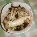 月の猫先生's cooksnap of when they made たっぷりキノコオリーブオイル炒め.