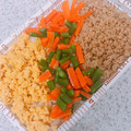 まるにこにこ's cooksnap of when they made 鶏そぼろと卵そぼろの4色そぼろ弁当.