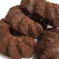 feleza's cooksnap of when they made おからチョコ焼きドーナツ.