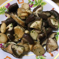 やんしゅ's cooksnap of when they made 簡単♪速攻もう一品❤椎茸のり塩バター炒め.