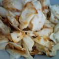 mingria's cooksnap of when they made 残った餃子の皮で簡単カリカリチップ.