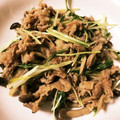 ぬぴちゃん's cooksnap of when they made 牛肉としめじと水菜の炒め物　.