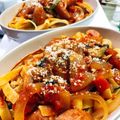 Kid3120's cooksnap of when they made フランクフルトと茄子のトマトパスタ.