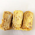 いとます☀'s cooksnap of when they made 我が家のそぼろ活用♪卵焼き.